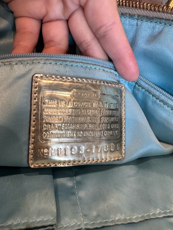 Coach Beige Signature Tote Bag with Gold Hardware y2k vintage